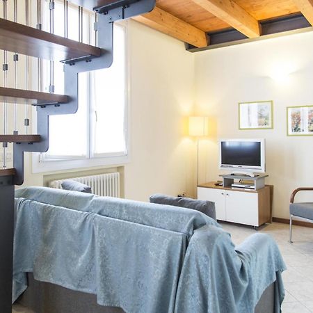 Residenza Carracci Aparthotel Bologna Esterno foto
