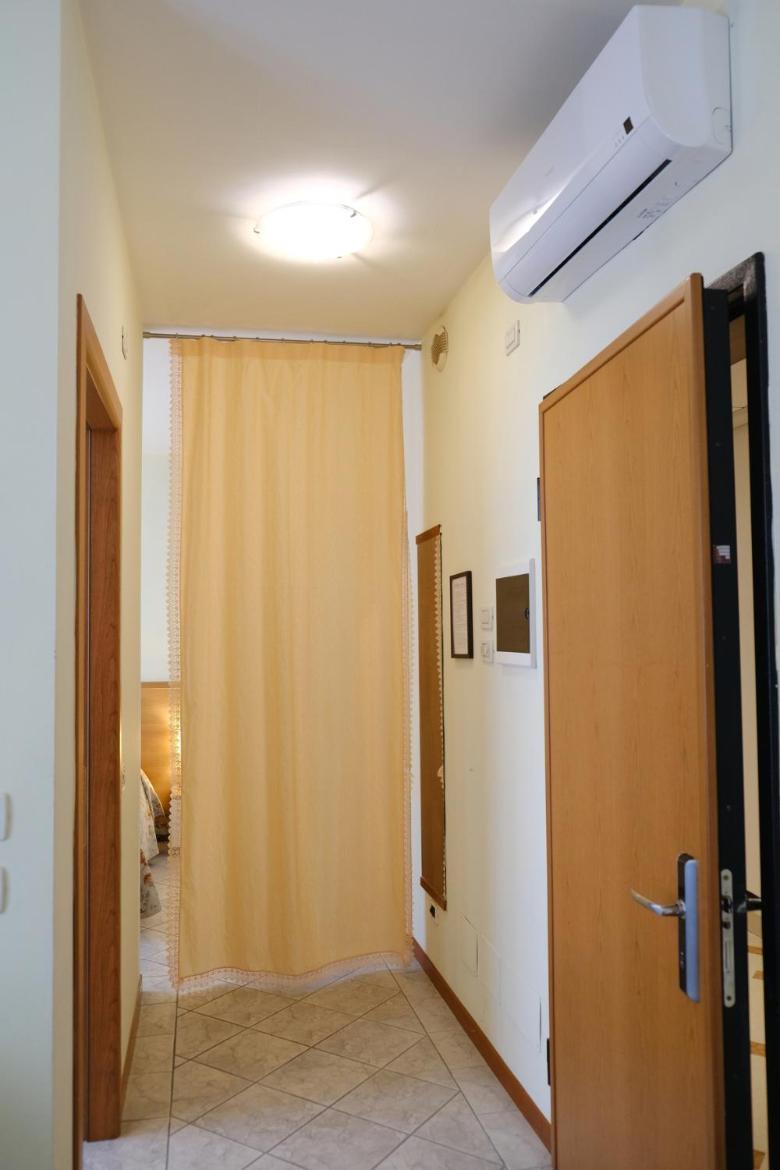 Residenza Carracci Aparthotel Bologna Esterno foto