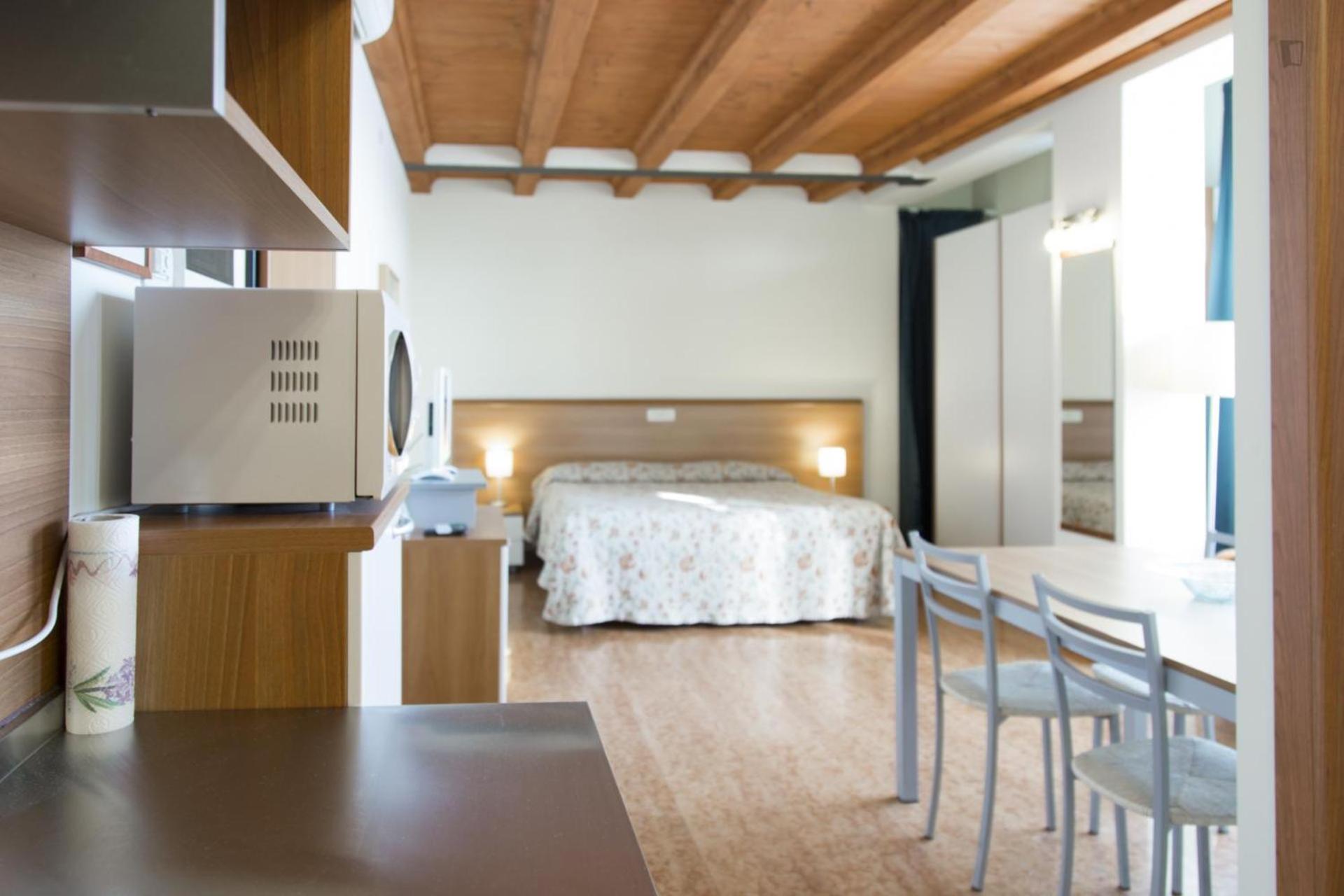Residenza Carracci Aparthotel Bologna Esterno foto