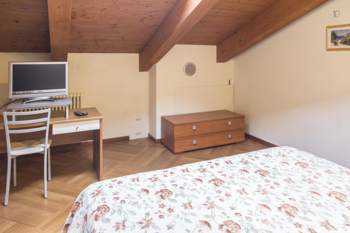 Residenza Carracci Aparthotel Bologna Esterno foto