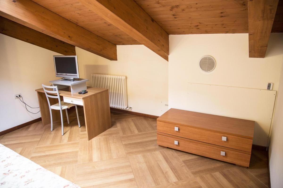 Residenza Carracci Aparthotel Bologna Esterno foto