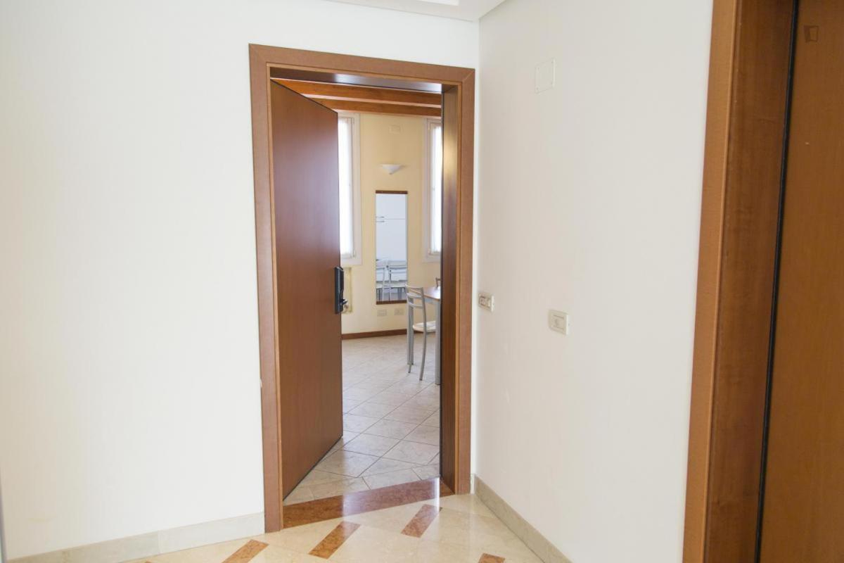 Residenza Carracci Aparthotel Bologna Esterno foto